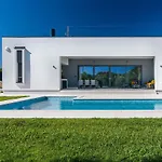 Polei Villa Pula